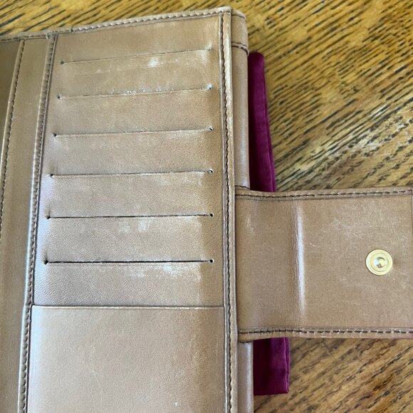 GUCCI Long GG (Snap Closure) Wallet (GUC) - Picture 4 of 10